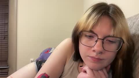 irissweets online show from 04.29.26