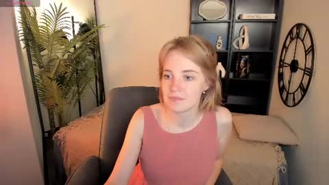 Snapshot of irmaronn chatting on 07.08.26 Irma online show from 07.08.26