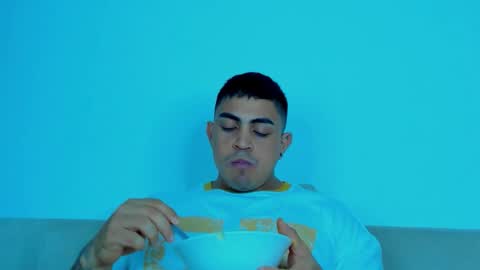 Snapshot of iron_coleman chatting on 10.24.25 Iron online show from 10.24.25