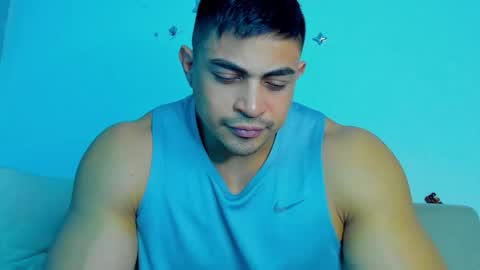 Snapshot of iron_coleman chatting on 11.03.25 Iron online show from 11.03.25