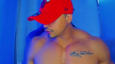 Snapshot of iron_coleman chatting on 11.22.25 Iron online show from 11.22.25