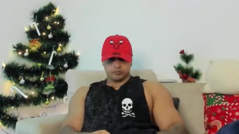 Snapshot of iron_coleman chatting on 12.02.25 Iron online show from 12.02.25