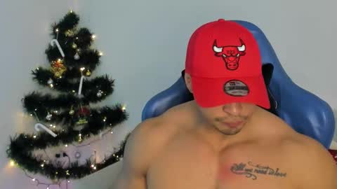 Snapshot of iron_coleman chatting on 12.03.25 Iron online show from 12.03.25