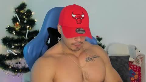 Snapshot of iron_coleman chatting on 12.04.25 Iron online show from 12.04.25