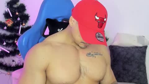 Snapshot of iron_coleman chatting on 12.16.25 Iron online show from 12.16.25