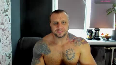 ironhulk22 online show from 10.04.25