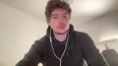 Snapshot of ironthud chatting on 10.13.25 Sam online show from 10.13.25