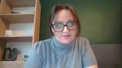 Snapshot of irresistibleparis chatting on 04.13.26 Paris online show from 04.13.26