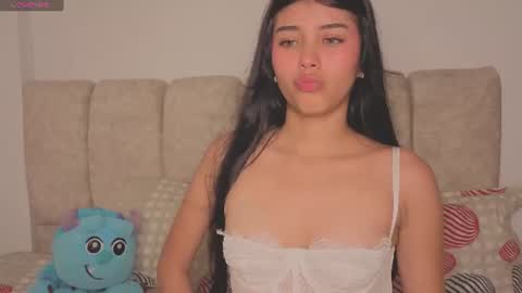 Isa Dolly online show from 06.10.26