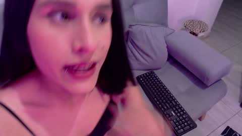 Isabella Hall online show from 12.22.24