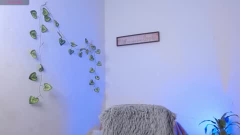 Snapshot of isa_salvatore chatting on 09.08.25 isa_salvatore online show from 09.08.25