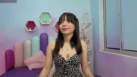 Isaa Skinny  online show from 04.27.26