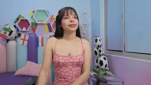 Isaa Skinny  online show from 06.25.26