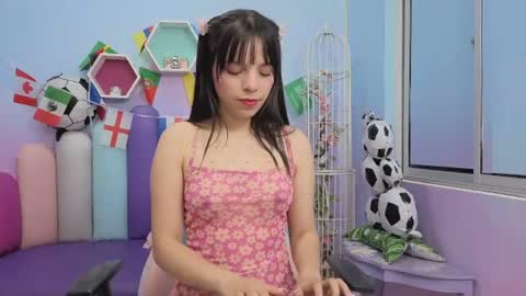 Isaa Skinny  online show from 06.25.26