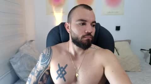 Isaac carter online show from 09.10.25