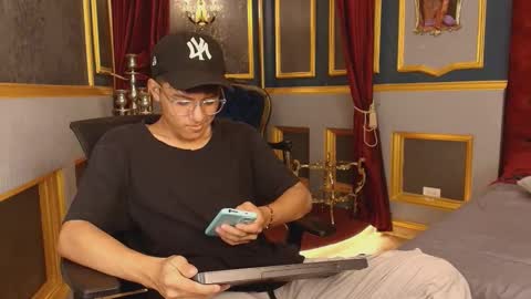 isaac_grimm online show from 01.10.26