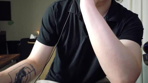Snapshot of isaac_sheffield chatting on 05.04.26 isaac online show from 05.04.26