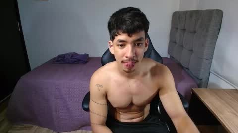muscle isaac online show from 05.05.26