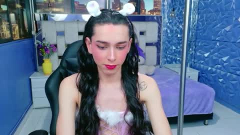 isaacnova online show from 04.28.26