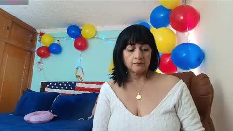 Isabeel Sofia online show from 06.20.26