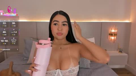 Snapshot of isabel_millher chatting on 09.12.25 Isa online show from 09.12.25