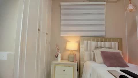 isabela__x online show from 03.23.26