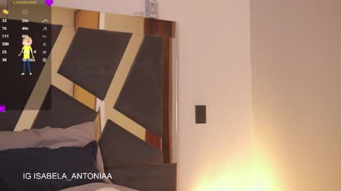 Snapshot of isabela_antonia_ chatting on 04.13.26 online show from 04.13.26