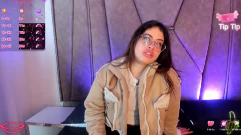 isabela Collins online show from 10.02.25