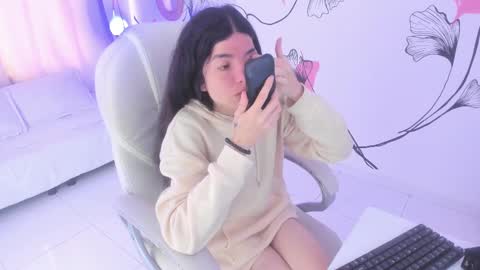 isabela_fiorelli online show from 02.25.25