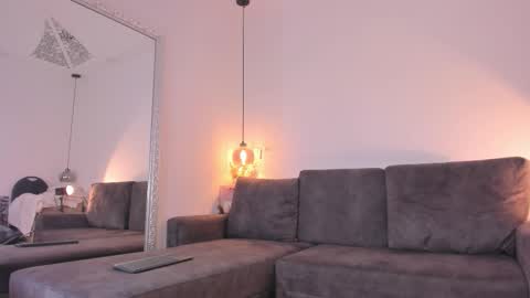 Isabela online show from 11.29.25