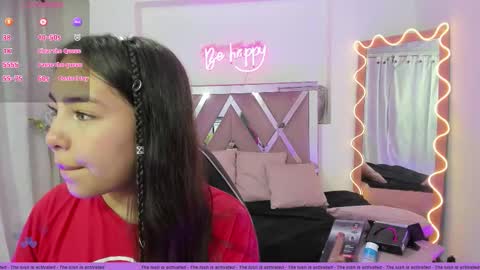 Snapshot of isabela_tay chatting on 11.15.25 ISABELA online show from 11.15.25