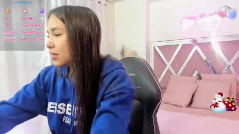 Snapshot of isabela_tay chatting on 12.03.25 ISABELA online show from 12.03.25