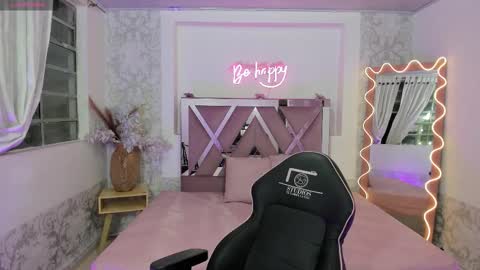 ISABELA  online show from 02.13.26