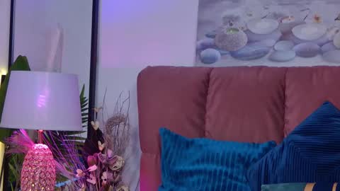 Isa online show from 02.11.25