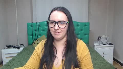 Snapshot of isabelblackberry chatting on 12.16.24 IsabelBlackberry online show from 12.16.24