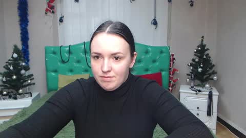 Snapshot of isabelblackberry chatting on 01.05.25 IsabelBlackberry online show from 01.05.25