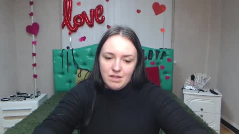 Snapshot of isabelblackberry chatting on 03.10.25 IsabelBlackberry online show from 03.10.25