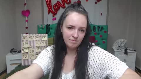 Snapshot of isabelblackberry chatting on 10.06.25 IsabelBlackberry online show from 10.06.25