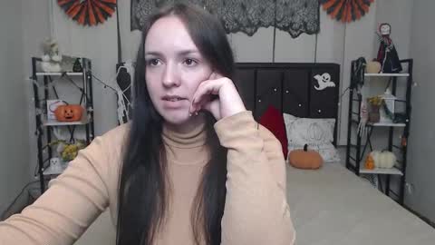 IsabelBlackberry online show from 11.06.25