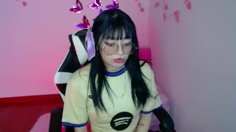 Snapshot of isabella__777 chatting on 10.23.25 isabella__777 online show from 10.23.25