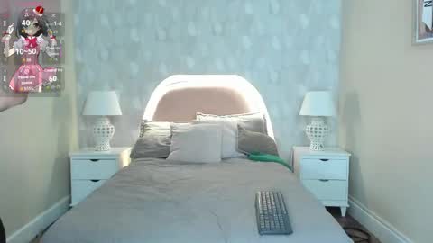 Snapshot of isabella__milf chatting on 01.10.26 isabella__milf online show from 01.10.26