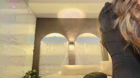 Snapshot of isabella__r chatting on 01.18.26 Isa online show from 01.18.26