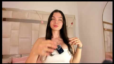 isabella_gomez11 online show from 06.06.26