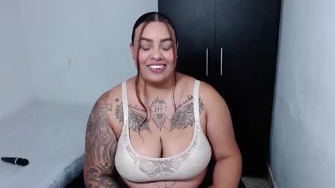  estefania online show from 11.28.25