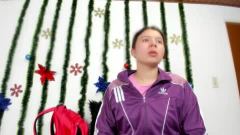 Snapshot of isabella_jaramillo chatting on 11.26.25 isabella_jaramillo online show from 11.26.25