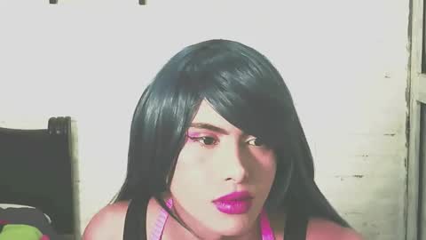 isabella online show from 01.06.26