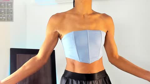 Isabella online show from 12.14.24