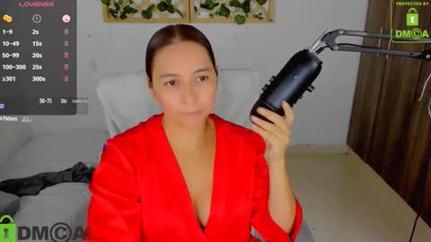 Isabella online show from 02.22.26