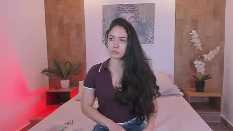 Snapshot of isabella_winkler chatting on 04.17.26 isabella_winkler online show from 04.17.26