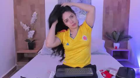Snapshot of isabella_winkler chatting on 07.03.26 isabella_winkler online show from 07.03.26